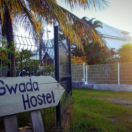 E.Gwada Hostel Le Gosier  Dış mekan fotoğraf