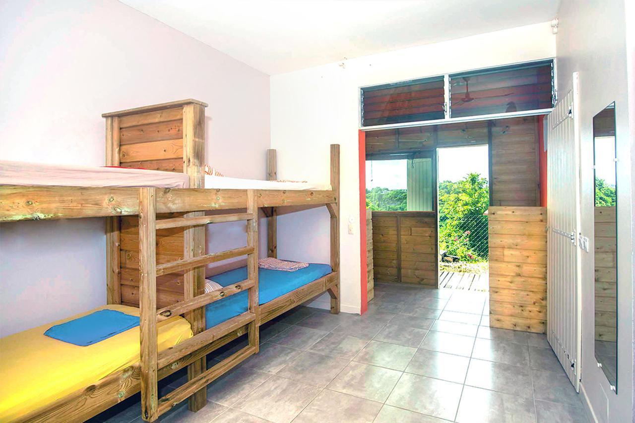 E.Gwada Hostel Le Gosier  Dış mekan fotoğraf