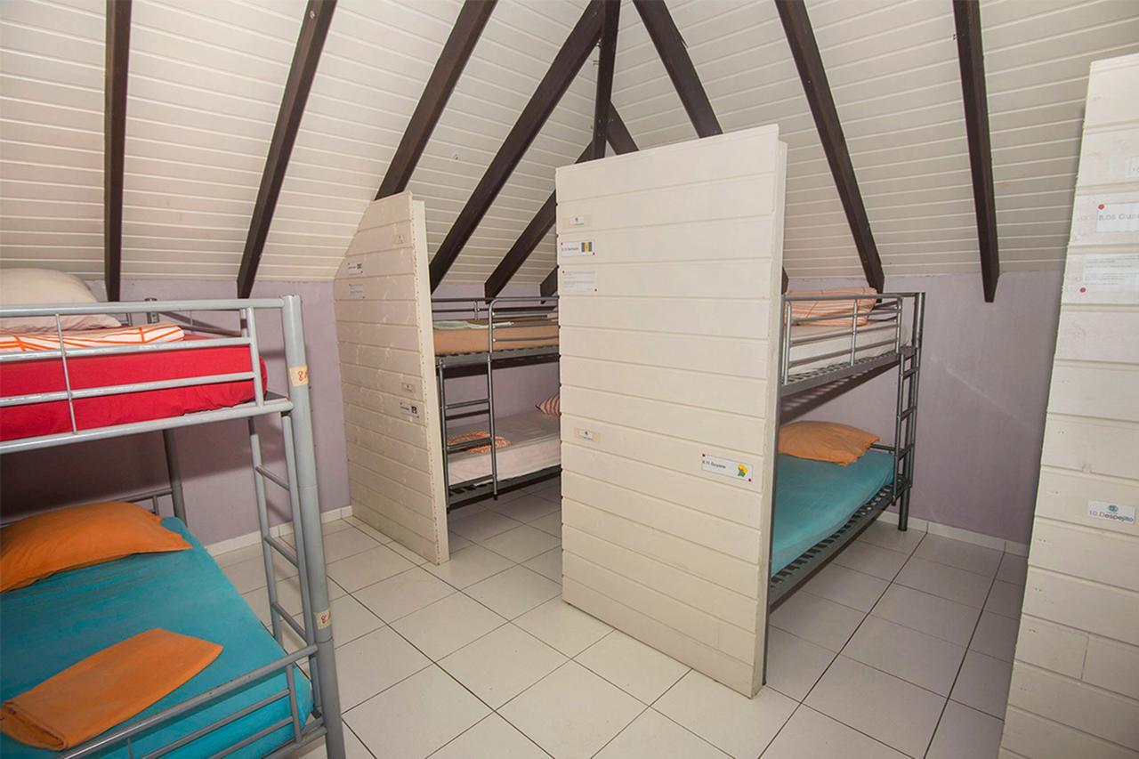 E.Gwada Hostel Le Gosier  Dış mekan fotoğraf