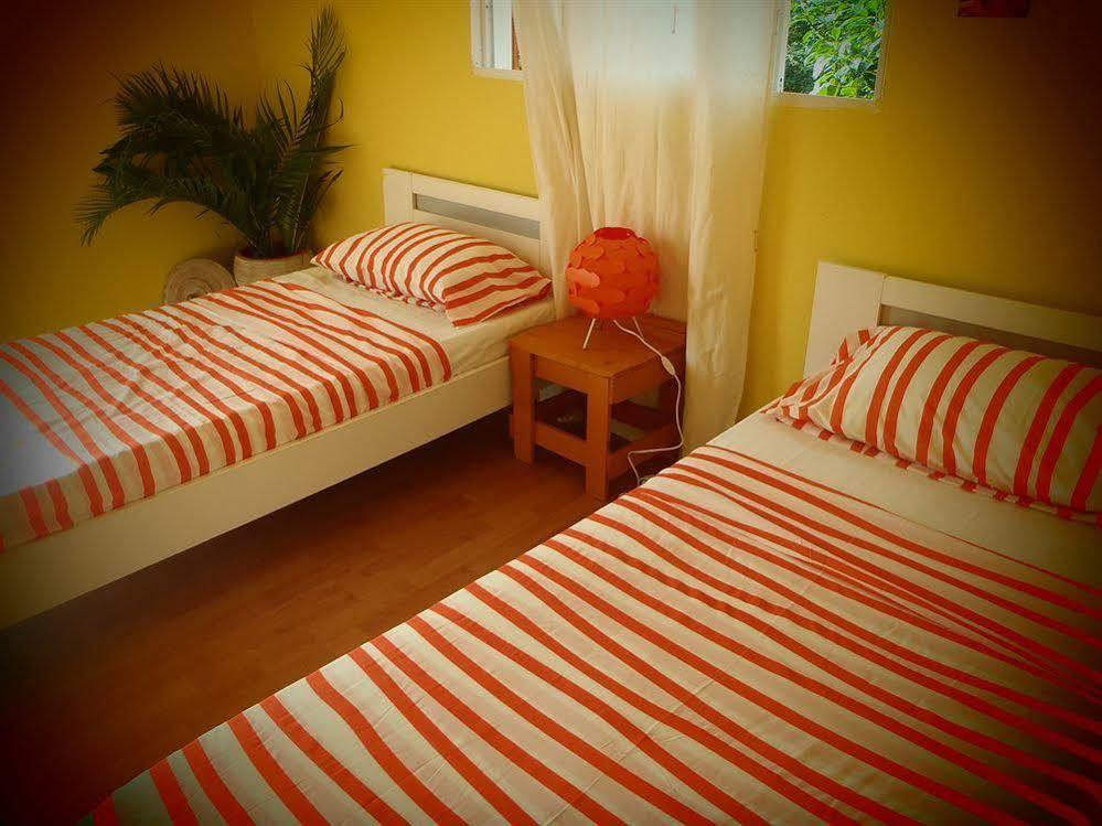 E.Gwada Hostel Le Gosier  Dış mekan fotoğraf